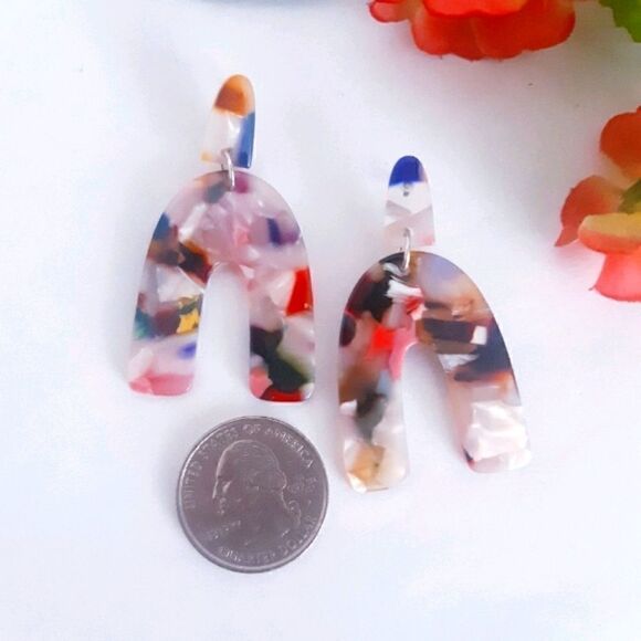 Colorful Acrylic Dangle Shoe Horse Shaped Earrings - Picture 4 of 10